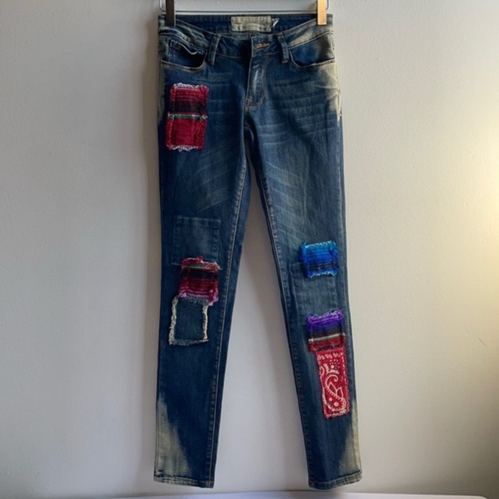 Free People Artisan Delux Patch Boho Jeans Sz 24